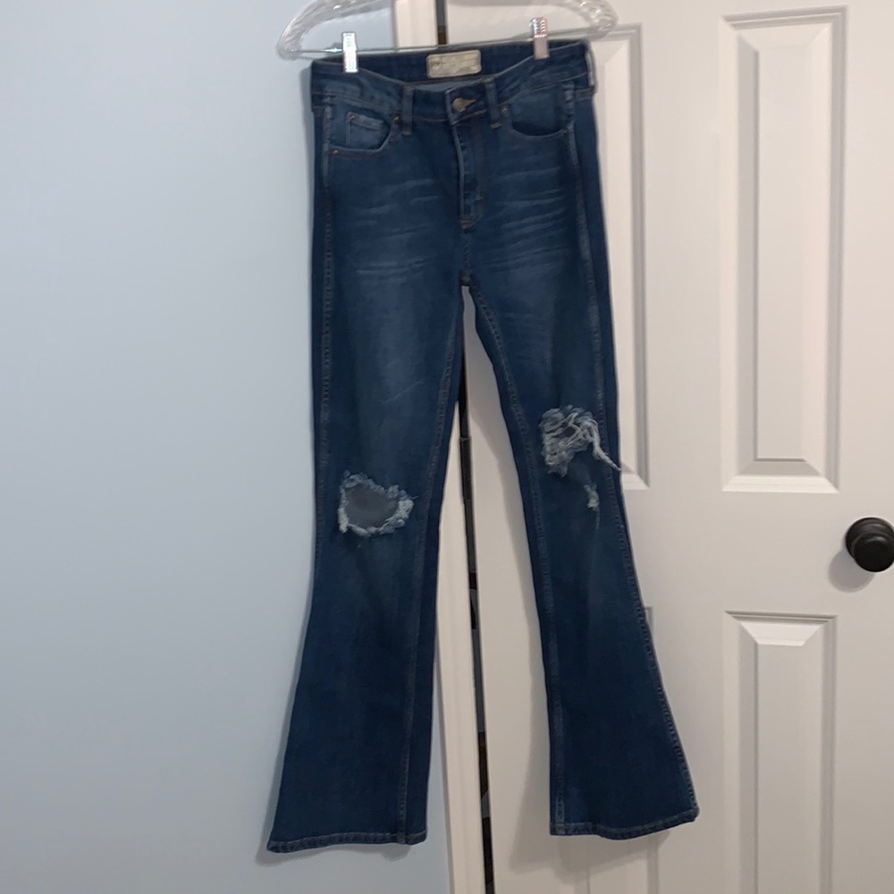 Free People size 27 dark-wash jeans